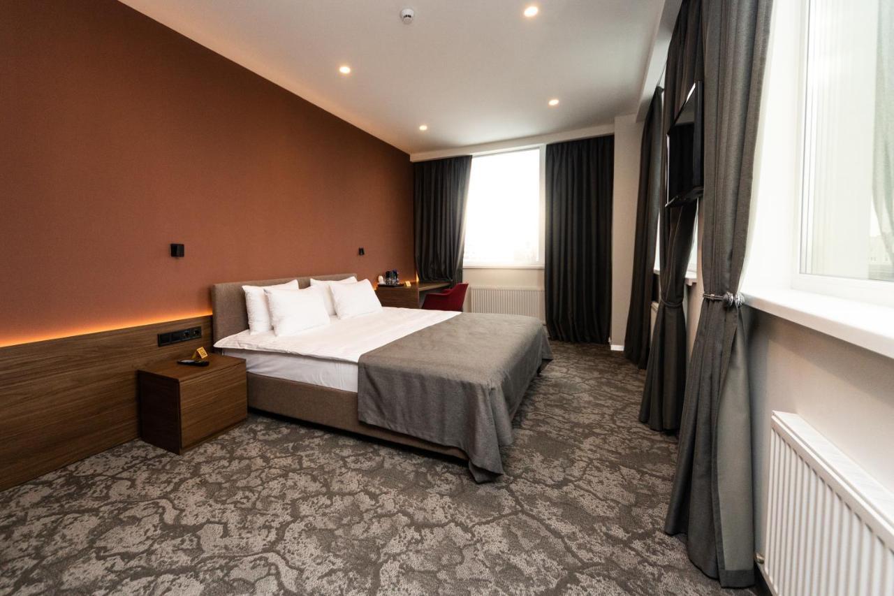 Small Hotel Vinnytsia Extérieur photo