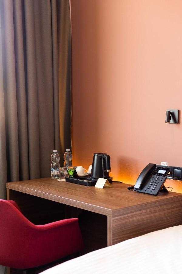 Small Hotel Vinnytsia Extérieur photo