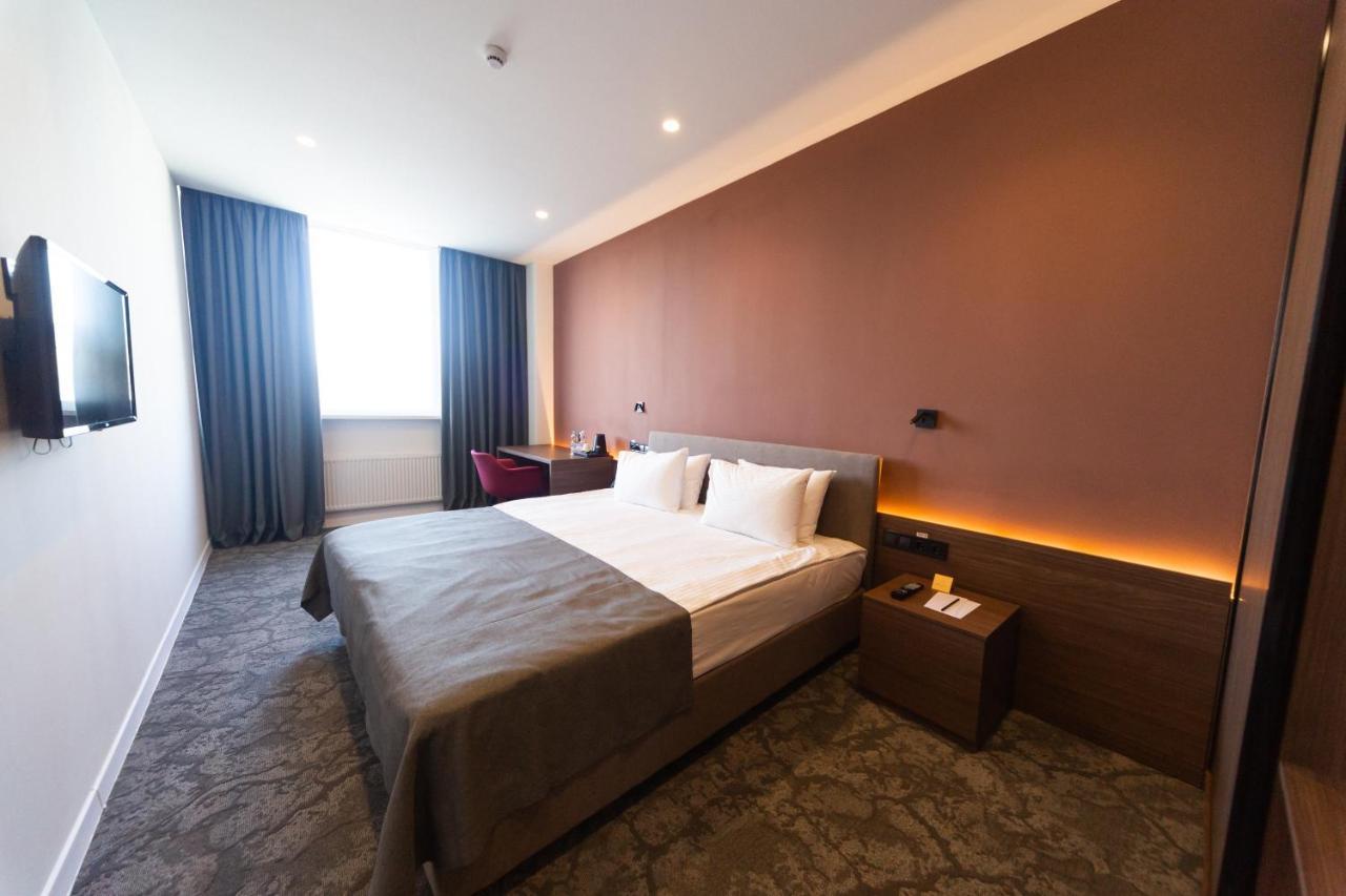 Small Hotel Vinnytsia Extérieur photo